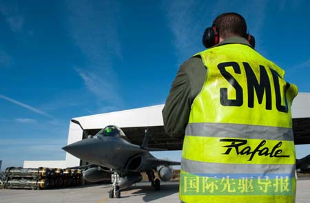 1�µ�������(gu��)�_(d��)����˾�ġ���L(f��ng)����(zh��n)���C(j��)�A��ӡ��110�|��Ԫ܊ُ(g��u)������D��λ�ڷ���(gu��)ʥ�ϝ�(j��)Ү܊�»��صġ���L(f��ng)����(zh��n)���C(j��)��