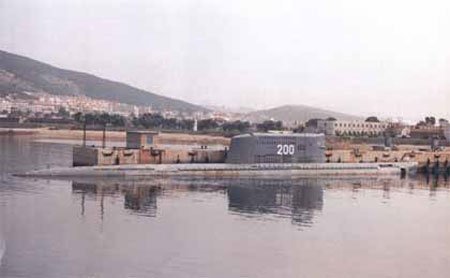 �Y�ψD���L��200̖��ͧ