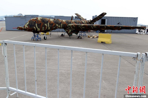 ����ǰ�Ɍ��麣��չ��չ��ģ�͵������o�˙C���ڽ��꺽չ���Ԍ��չ��11��8�գ�ԓ�C�ѽ�(j��ng)�M�b�ꮅͣ����չƺ����ԓ��o�˙C���к����I(y��)���³ɶ��w�C�O(sh��)Ӌ�о���������ԓ�C�b��һ�_100�R�������l(f��)�әC���߂�ȫ����ƽ݆ʽ�𽵺��w��������������w�����_1100����������m(x��)���r�g��20��С�r���ɔy�����N�ɲ졢��������/�y������ӌ����O(sh��)�估С�Ϳյش���������Ɉ�(zh��)�бO(ji��n)ҕ���ɲ鼰���ع����΄�(w��)���΄�(w��)��Ҳ�����ھS��(w��n)��������߅��Ѳ߉����犷� �z �DƬ��Դ��CFPҕ�X�Ї� 