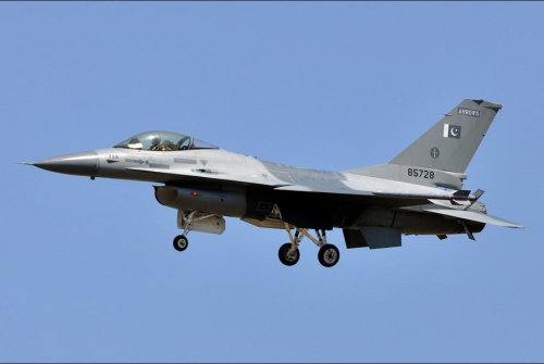 �ͻ�˹̹�b���F16��(zh��n)���C(j��)