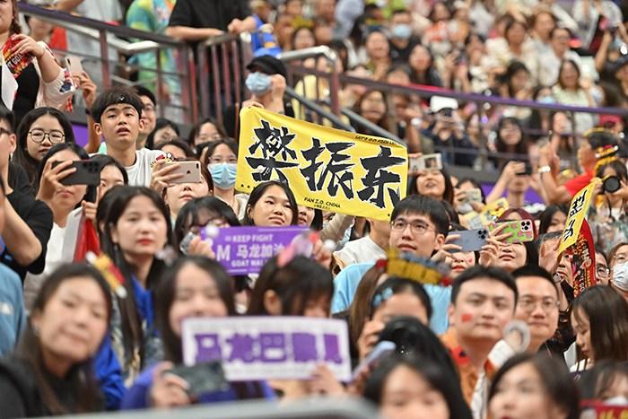 這屆亞運(yùn)會(huì)的觀眾，給滿(mǎn)分！