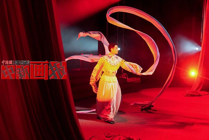 武生跨界演話(huà)劇 昆曲里走出的“風(fēng)雪夜歸人”