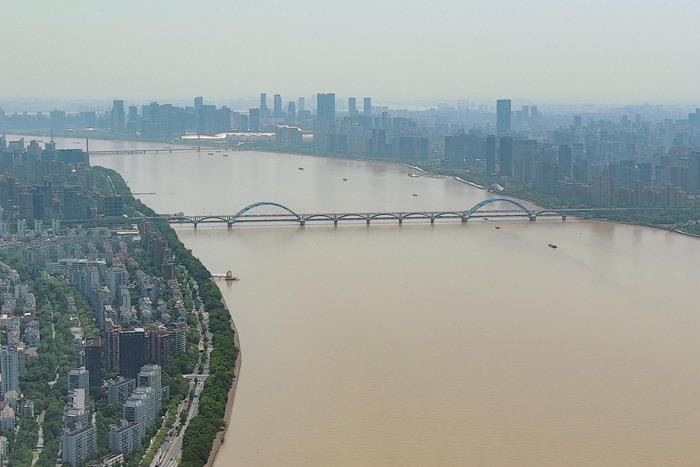 錢(qián)塘江發(fā)生今年第1號(hào)洪水