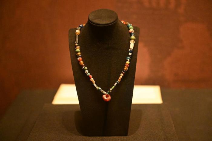 窺見(jiàn)千年衣冠里的文明交融