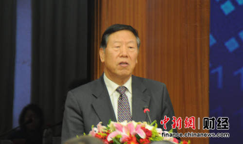 戴相龍談養(yǎng)老金缺口:不回避問(wèn)題有辦法平衡