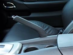 ��܇֮�� �M(j��n)��ѩ���m ѩ���mcamaro 2010�� 2ss