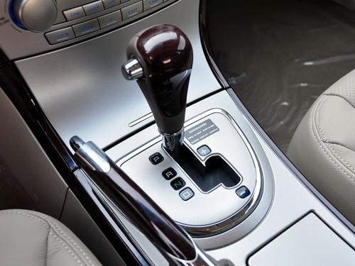 ���и��ľ�����5��5�����е���܇���]