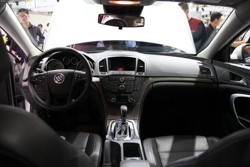 ֲ���\�ӻ������\��ͨ�Äe���¾���2.0T