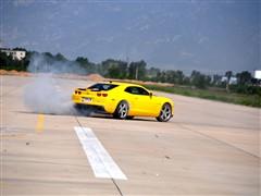 ��܇֮�� �M(j��n)��ѩ���m ѩ���mcamaro 2010�� 2ss