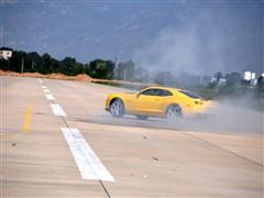 ��܇֮�� �M(j��n)��ѩ���m ѩ���mcamaro 2010�� 2ss