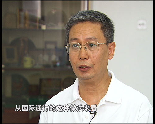 �D4������������W(xu��)���������x�ڿ϶�ͨ�^ُ�I�W(xu��)�^(q��)����У�ĺ����Ե�ͬ�r(sh��)����������Ŭ�����ƽ����YԴ��ƽ�����r��