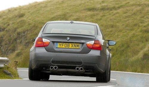 ��ݔ���ܵ����� ���RM3��(du��)�ȱ��YC63AMG ��܇(ch��)֮��