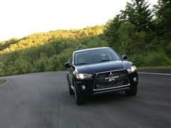 ��܇֮�� �M(j��n)������ outlander ex 3.0 ��Ӣ��