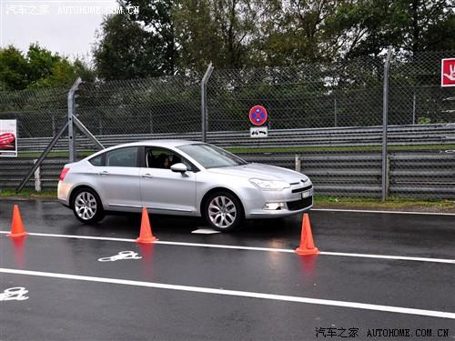 ��܇֮�� �M(j��n)��ѩ�F�� �M(j��n)��ѩ�F��c5 2.0 ���A��