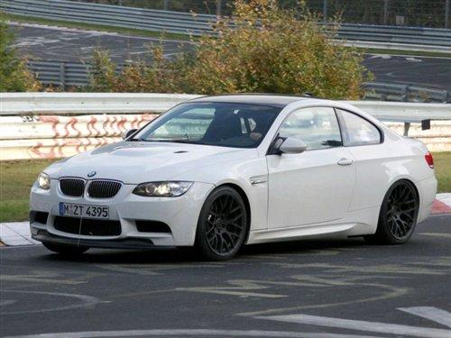 GT4��·�������ƌ��RM3��܇��ՙ���ع� ��܇֮��