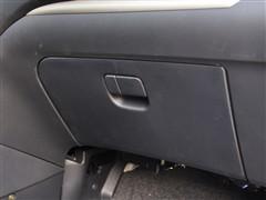 ��܇֮�� ���R��܇ �������R 09�� 5�� 1.6�ք�(d��ng)���A