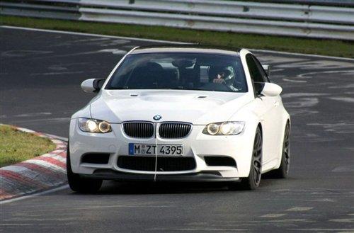 GT4��·�������ƌ��RM3��܇��ՙ���ع� ��܇֮��