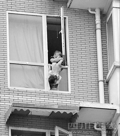 �����ߌ�2�qŮ������8�Ǵ��ⰸ�����_(k��i)��