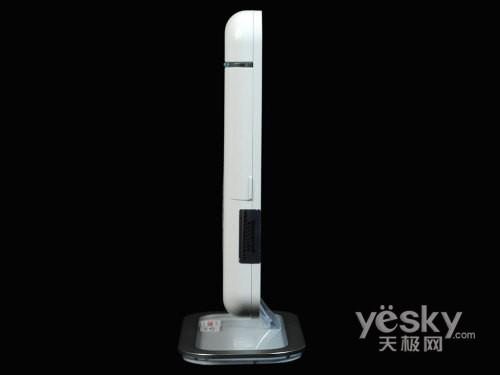 (li��n)��������С�w�ePC��IdeaCentre Q110�u�y