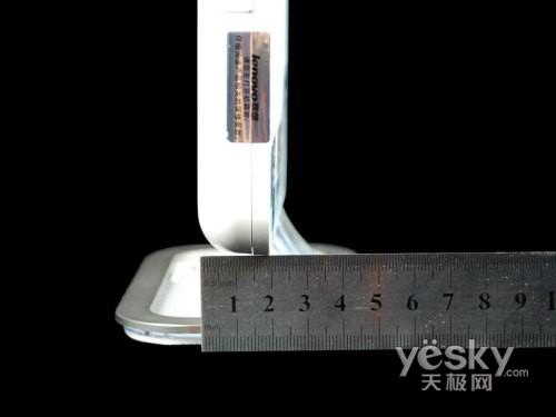 (li��n)��������С�w�ePC��IdeaCentre Q110�u�y