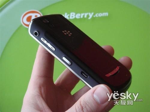 ����˹��ϣ���Dֻ��BB ��ݮ���c(di��n)�C(j��)�͌�(d��o)ُ