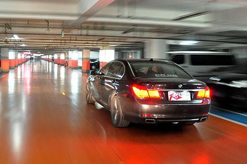 �����{񂘷(l��)Ȥ�ĺ��A܇(ch��) �y(c��)ԇ���R750Li