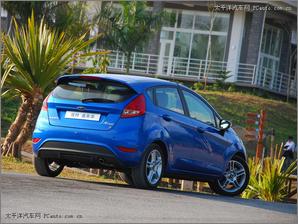 �¼����A�Ɏ�