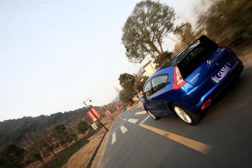 ԇ�{ѩ�F��C4 VTS�I��܇