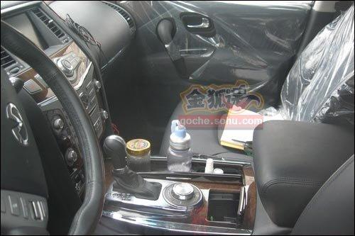 ���^20����܇ ����܇չ���c(di��n)�l(f��)��SUV�R�� ��܇֮��