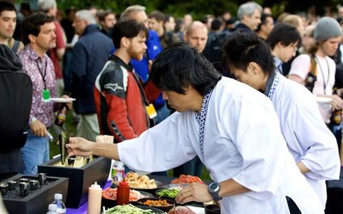 ����v�� �O�����Ĵ�iPhone��o�� 