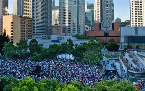 ����v�� �O�����Ĵ�iPhone��o�� 