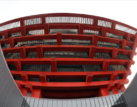 ���~(y��)���R�^���ǔzӰ������һ�N���V�ǵ������R�^�����~(y��)�ۡ��е��Ї�(gu��)�^���e��һ��Ȥζ��