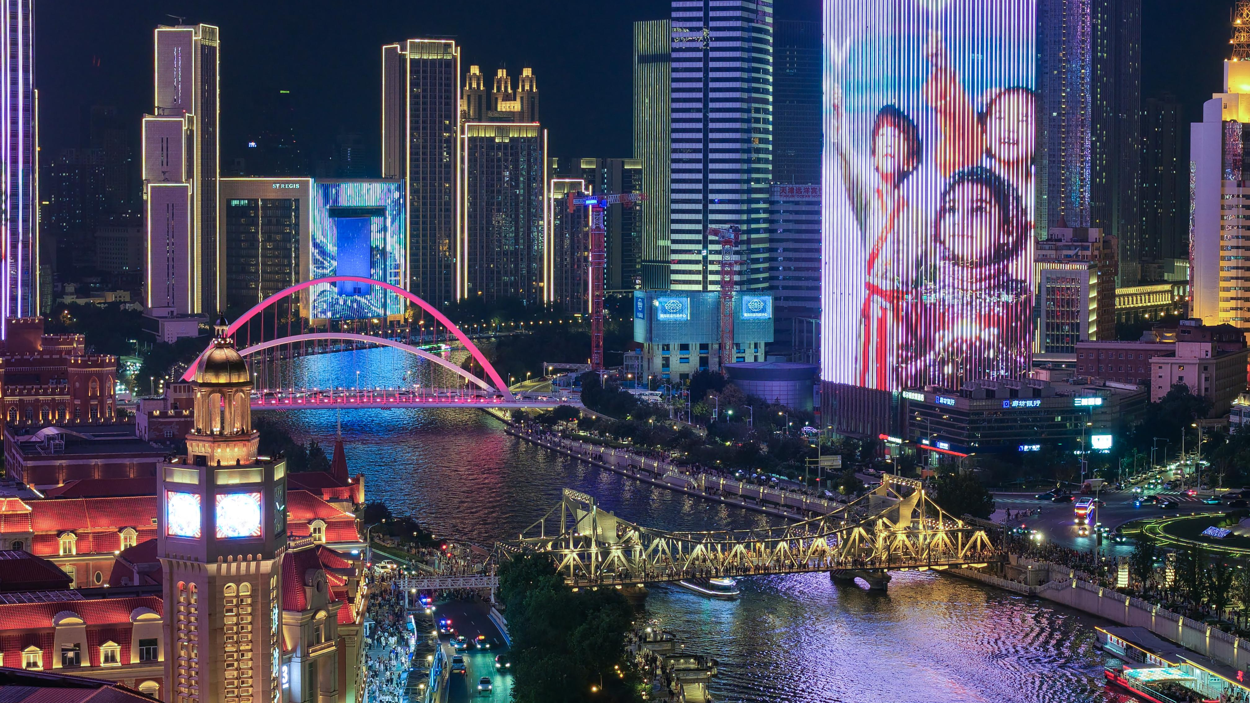 天津“海河之夜”燈光秀上新迎上合