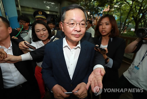 安大熙放棄韓總理提名曾被指享受“前官禮遇”