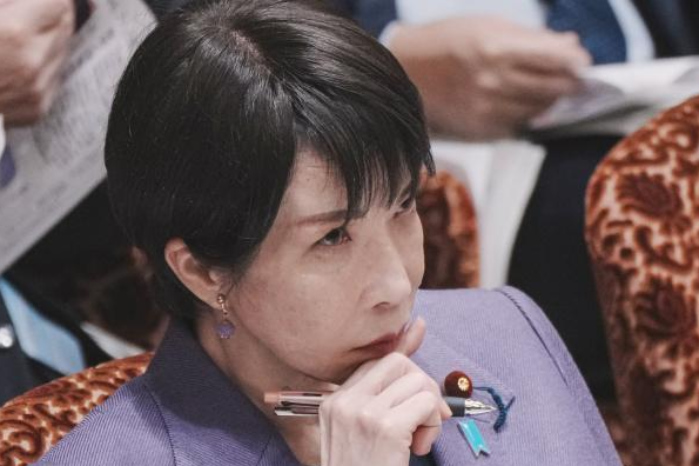 高市早苗向靖國神社獻(xiàn)祭品