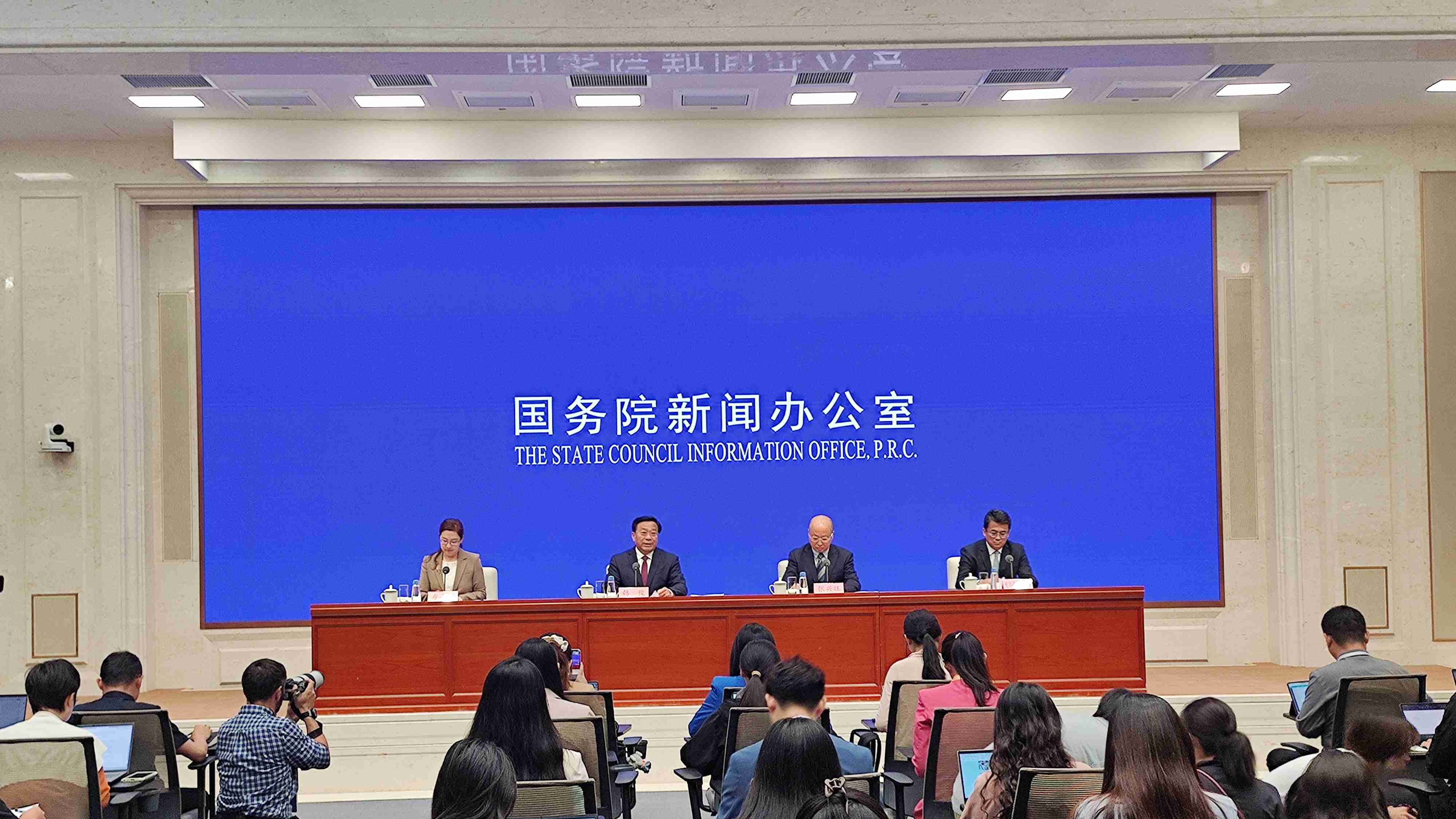 國(guó)新辦舉行“高質(zhì)量完成‘十四五’規(guī)劃”系列主題新聞發(fā)布會(huì)（農(nóng)業(yè)農(nóng)村部）