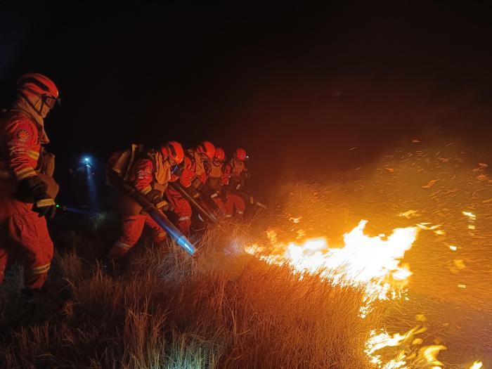 俄羅斯、蒙古國(guó)草原火蔓延至中國(guó)邊境