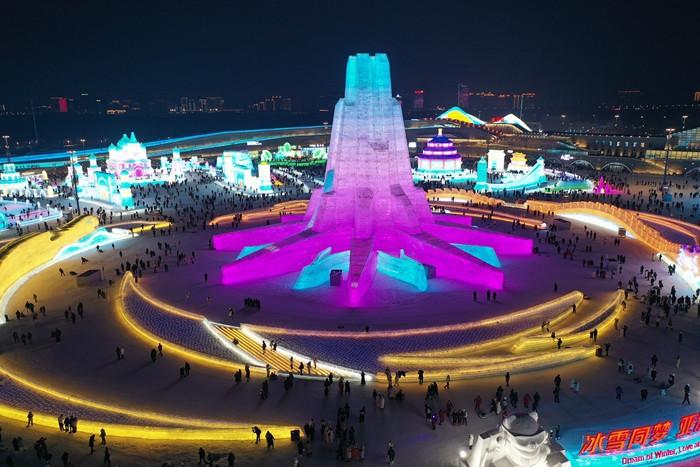 人氣爆棚！第26屆哈爾濱冰雪大世界開園